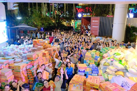 Thành phố Hồ Chí Minh đã tiếp nhận gần 245 tỷ đồng ủng hộ đồng bào bị thiên tai